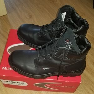 Men's security boots, NEW !!!